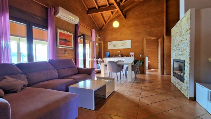 Image No.15-4 Bed Villa for sale