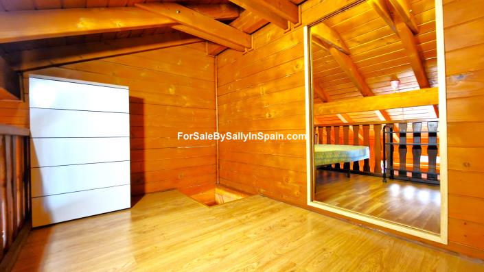 Image No.26-4 Bed Villa for sale