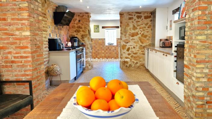 Image No.28-4 Bed Villa for sale