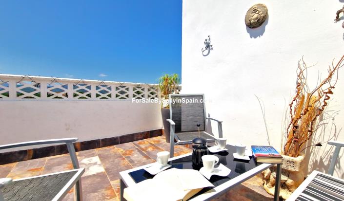 Image No.40-4 Bed Villa for sale