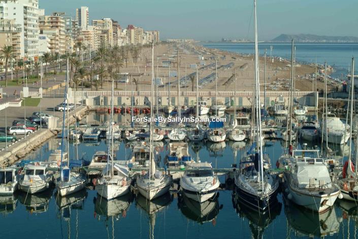Image No.55-Maison de ville de 3 chambres à vendre à La Font D'en Carros