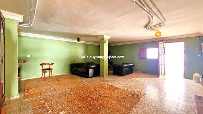 Image No.33-5 Bed Villa for sale