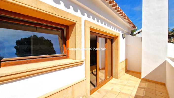 Image No.38-3 Bed Villa for sale