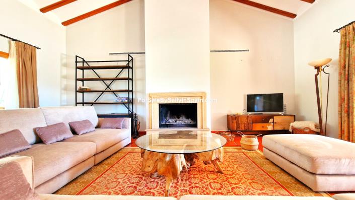 Image No.3-3 Bed Villa for sale