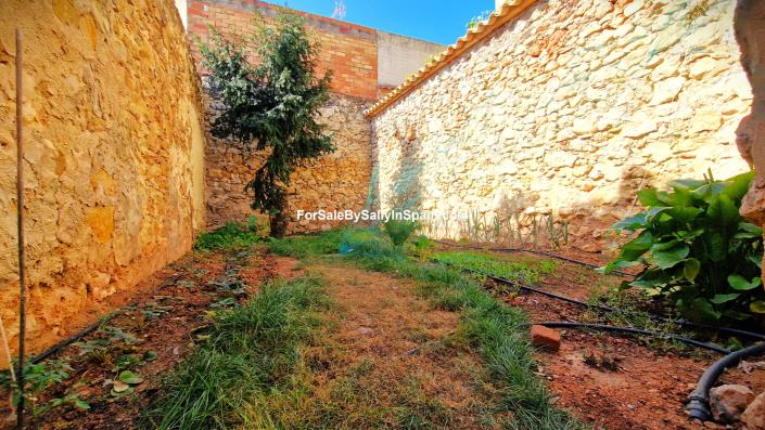 Image No.5-Maison de ville de 5 chambres à vendre à Castelló de Rugat