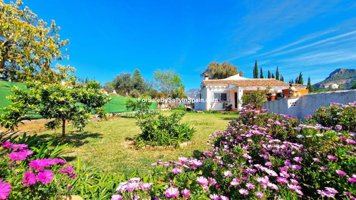 Image No.6-4 Bed Villa for sale