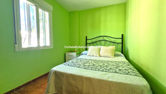 Image No.30-4 Bed Villa for sale