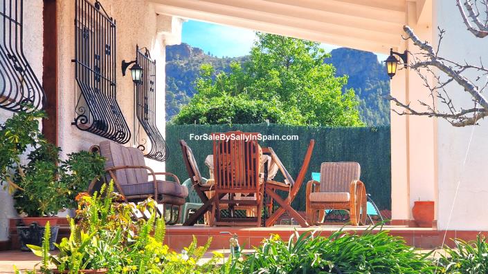 Image No.14-4 Bed Villa for sale