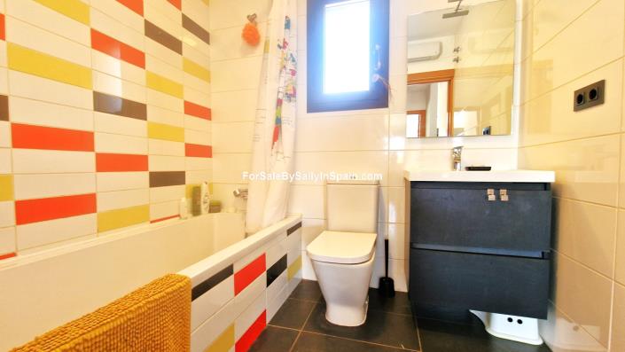 Image No.26-Villa de 3 chambres à vendre à L`Ollería