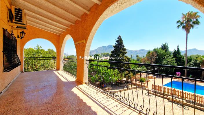 Image No.7-5 Bed Villa for sale