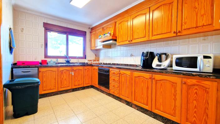 Image No.27-5 Bed Villa for sale