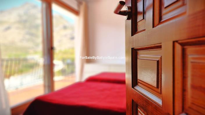 Image No.36-Villa de 6 chambres à vendre à Gandía