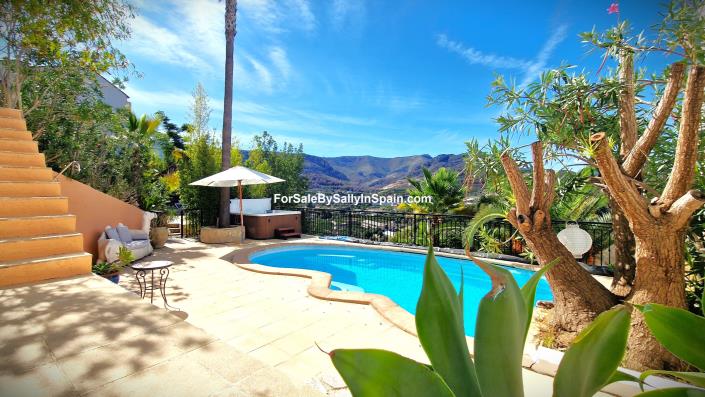 Image No.19-4 Bed Villa for sale