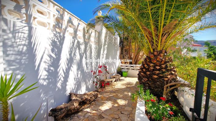 Image No.18-4 Bed Villa for sale