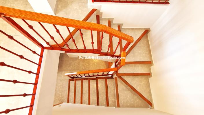 Image No.38-4 Bed Villa for sale