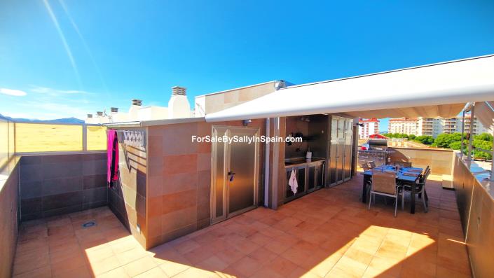 Image No.16-Villa de 5 chambres à vendre à Playa De Miramar