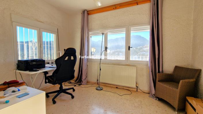 Image No.23-4 Bed Villa for sale