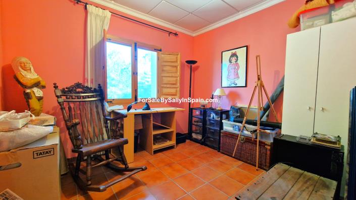 Image No.52-8 Bed Finca for sale