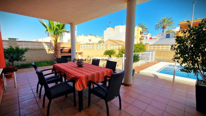 Image No.13-6 Bed Villa for sale