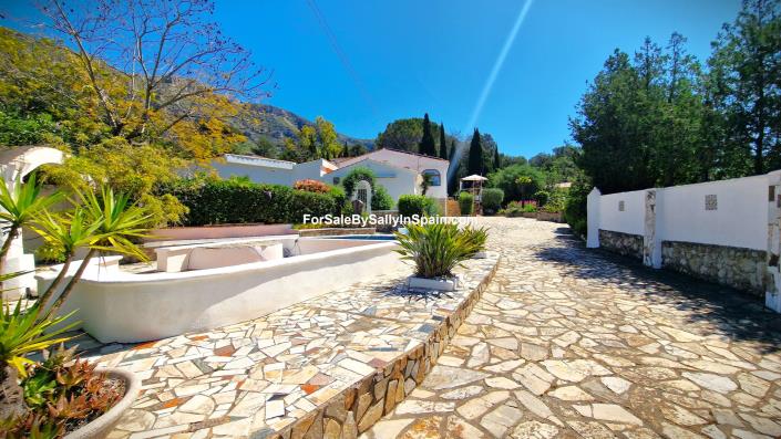 Image No.7-4 Bed Villa for sale