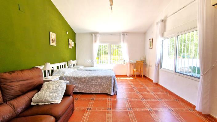 Image No.47-4 Bed Villa for sale