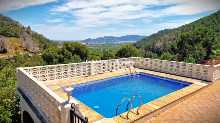 Image No.3-Villa de 4 chambres à vendre à Gandía