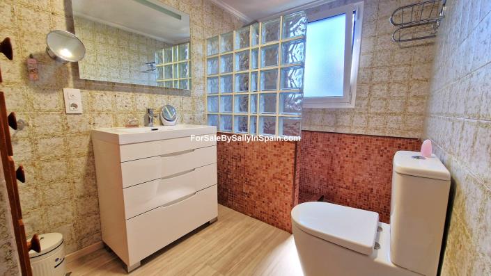 Image No.42-Villa de 4 chambres à vendre à Gandía