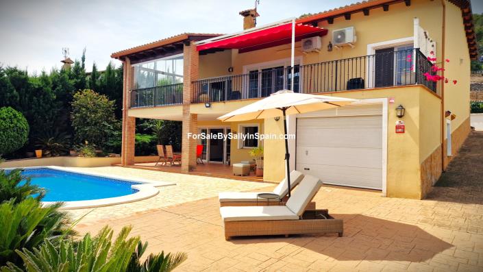 Image No.58-Chalet de 4 chambres à vendre à Alzira