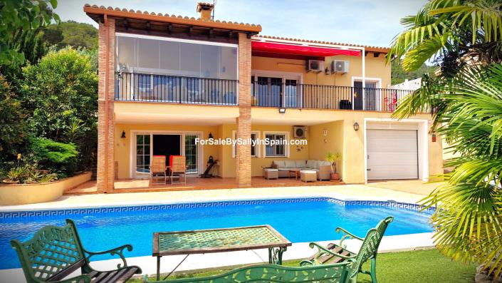 Image No.9-Chalet de 4 chambres à vendre à Alzira