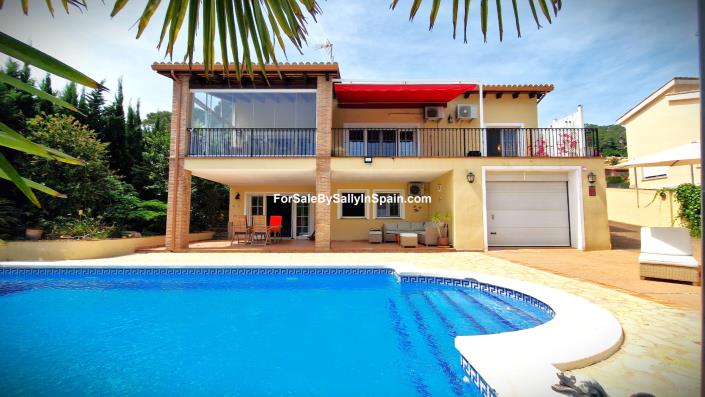 Image No.53-Chalet de 4 chambres à vendre à Alzira