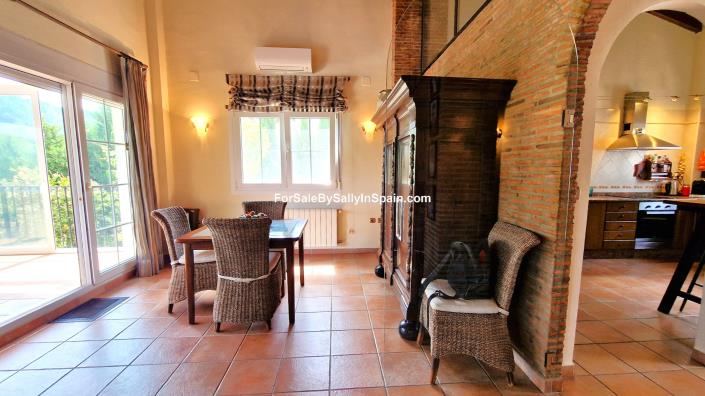 Image No.23-Chalet de 4 chambres à vendre à Alzira