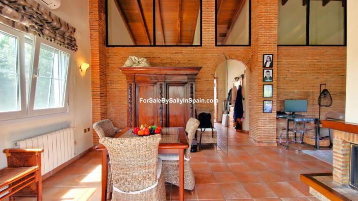 Image No.24-Chalet de 4 chambres à vendre à Alzira