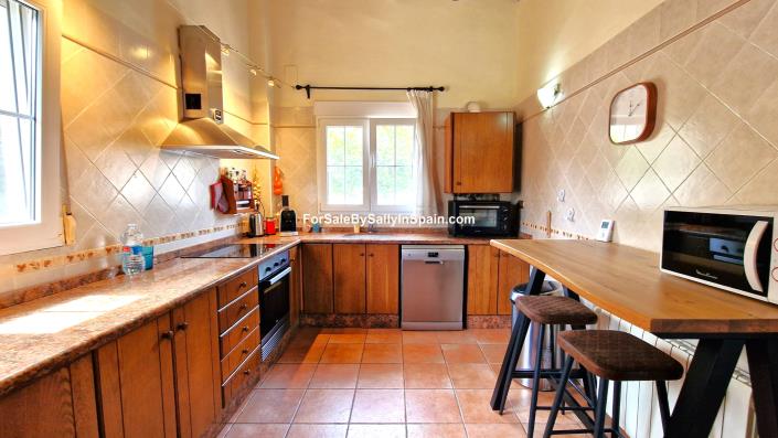 Image No.28-Chalet de 4 chambres à vendre à Alzira