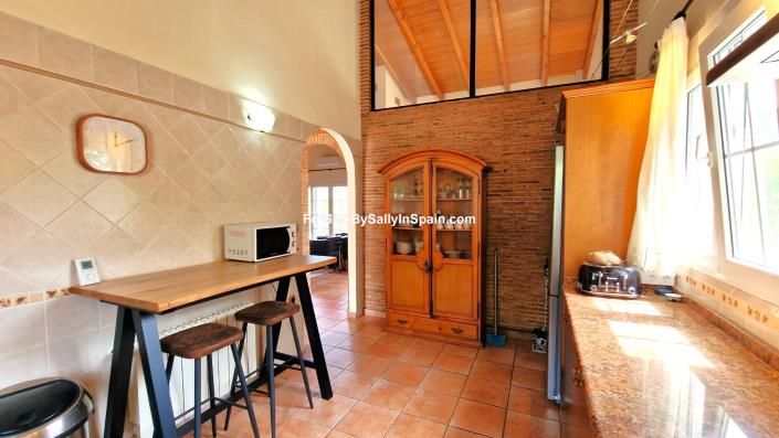 Image No.29-Chalet de 4 chambres à vendre à Alzira