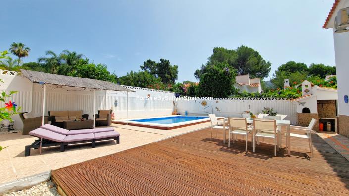 Image No.10-5 Bed Villa for sale