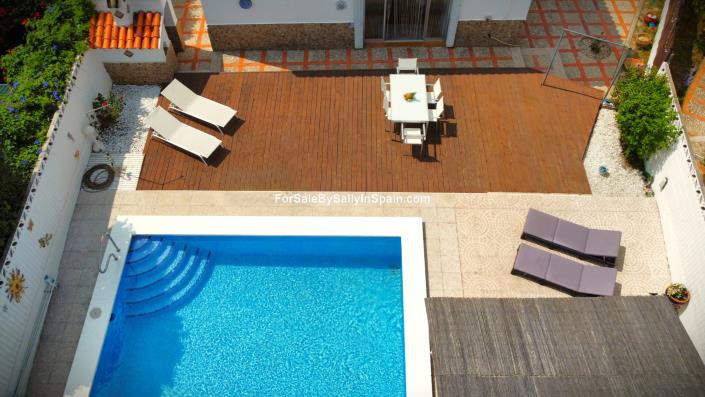 Image No.5-5 Bed Villa for sale