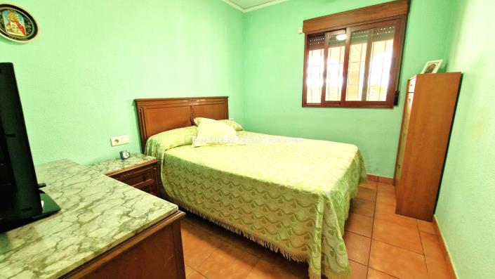 Image No.35-Villa de 4 chambres à vendre à Marxuquera