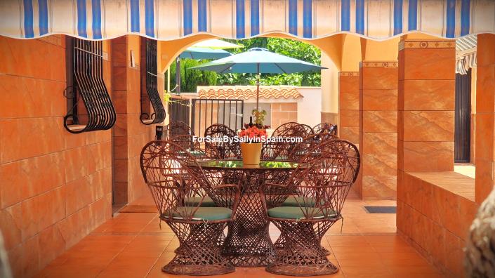 Image No.12-Villa de 4 chambres à vendre à Marxuquera