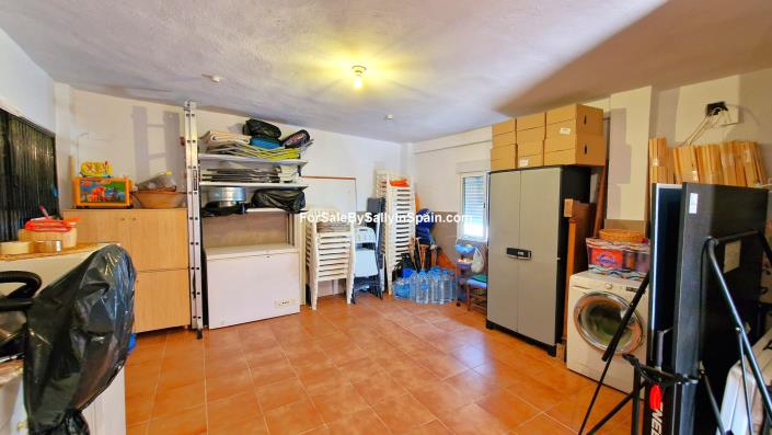 Image No.54-Villa de 4 chambres à vendre à Marxuquera