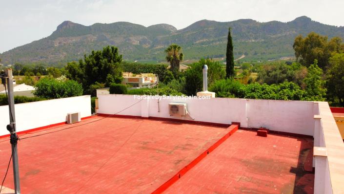 Image No.43-Villa de 4 chambres à vendre à Marxuquera