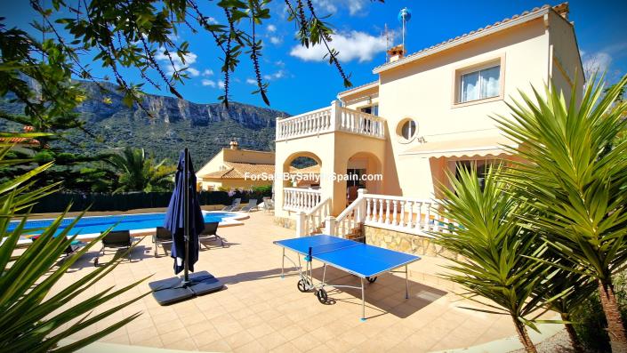 Image No.5-5 Bed Villa for sale