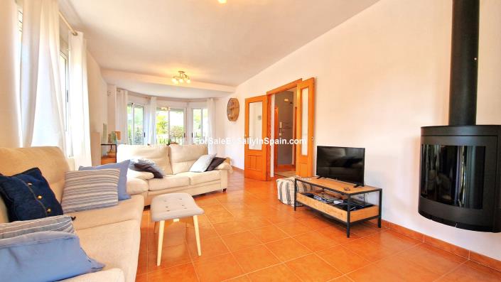 Image No.25-5 Bed Villa for sale