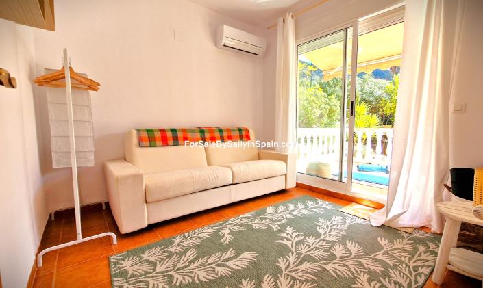 Image No.41-5 Bed Villa for sale