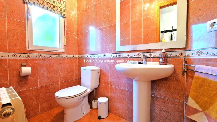 Image No.43-5 Bed Villa for sale