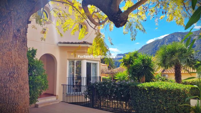 Image No.7-5 Bed Villa for sale