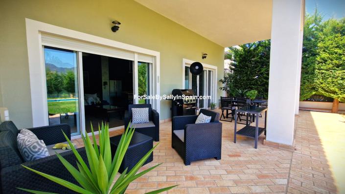 Image No.13-Villa de 3 chambres à vendre à Alzira