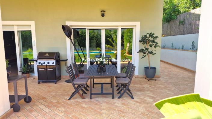 Image No.12-Villa de 3 chambres à vendre à Alzira