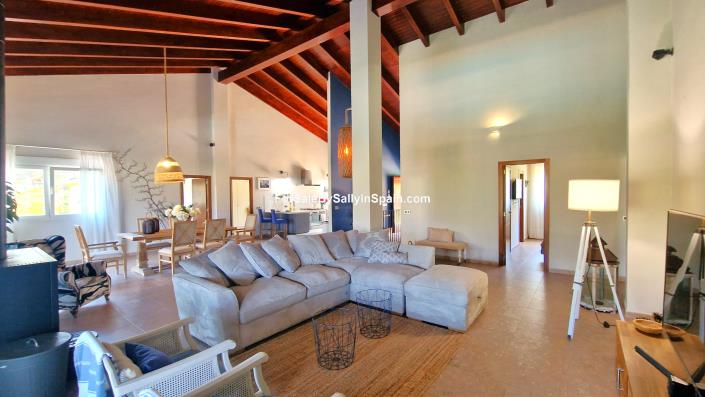 Image No.21-Villa de 3 chambres à vendre à Alzira