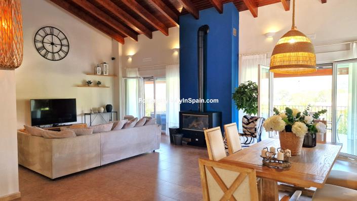 Image No.22-Villa de 3 chambres à vendre à Alzira