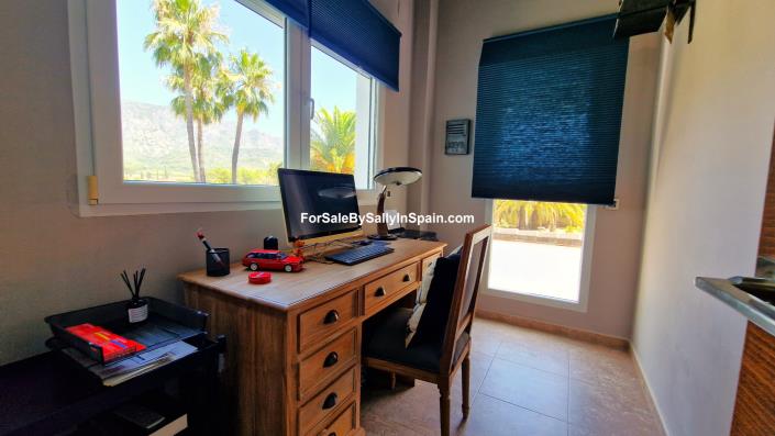 Image No.44-Villa de 3 chambres à vendre à Alzira